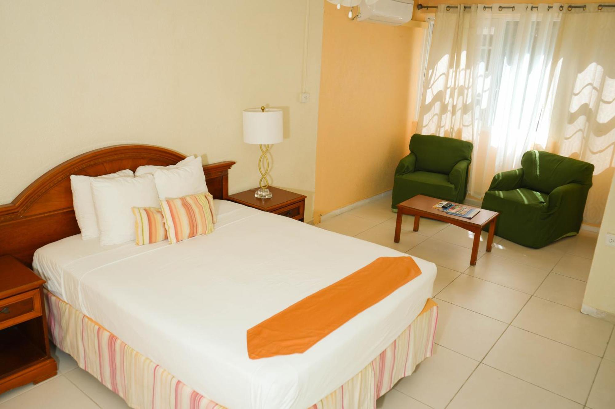 Palm Garden Hotel Barbados Bridgetown Esterno foto