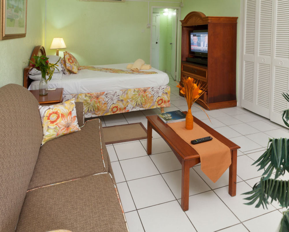 Palm Garden Hotel Barbados Bridgetown Esterno foto